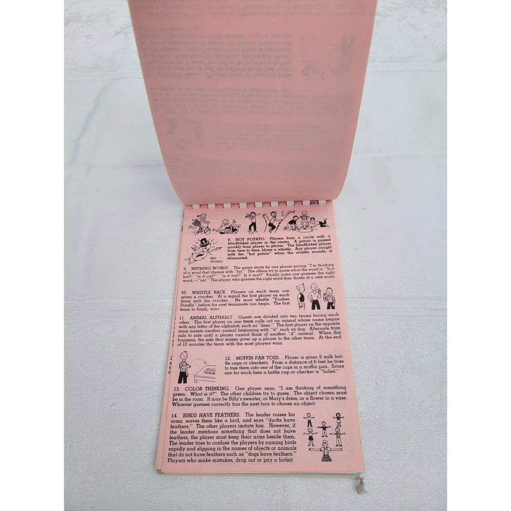 Vintage Mid Mod 1950s Children's Party Games Booklet Ephemera Leister Toledo OH